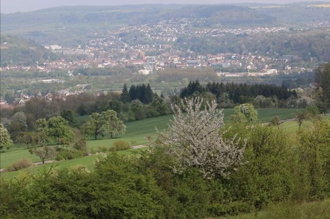 KIYMET GOEKTAS BESUCHT NATURSCHUTZGEBIET NACKBERG UND OBSTSORTENGARTEN